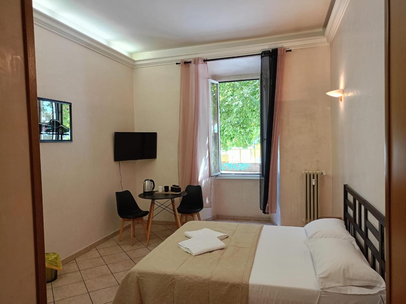 Ragusa Bis Rome Exterior photo